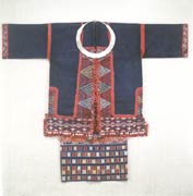 Traditional women's dress  